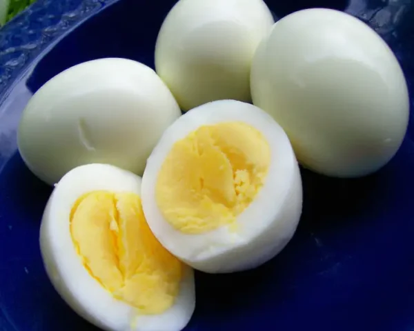 Boiled egg - Image 3