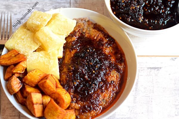 Ewa Agoyin with sauce
